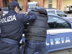 Oristano, furto e porto abusivo armi e occupazione di abitazione: arrestato un 24enne
