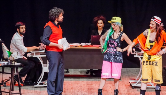 49643231_269119527118346_2654876794993246208_n