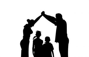 Il comune di Cagliari presenta il progetto “Una famiglia per una famiglia”