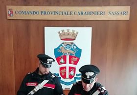 Nulvi, armi e droga in una stalla, due arresti