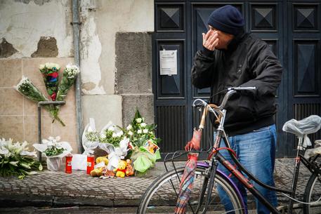 Bimbo ucciso: il paese chiede, 'rispettate dolore comunità'