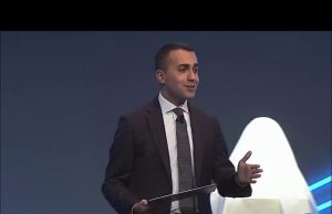 Di Maio e Conte svelano agli italiani i dettagli per il reddito di cittadinanza