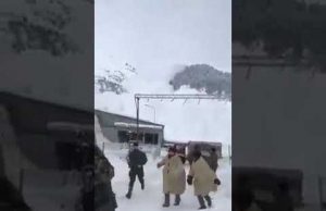 Gigantesca valanga si abbatte su Davos in Svizzera