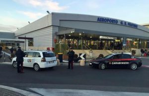 Evacuato lo scalo di Ciampino: fumo da un vano