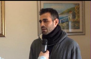 Donna 68enne con una gamba fratturata, da 7 giorni attende l’intervento. La protesta del figlio