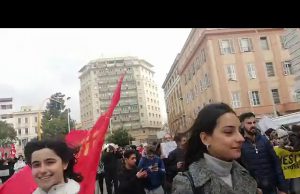 Cagliari, è partito il corte degli studenti per il per clima