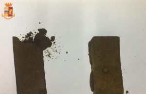 Droga, Oristano, la polizia scopre produzione hashish sardo: è la prima volta nell’Isola