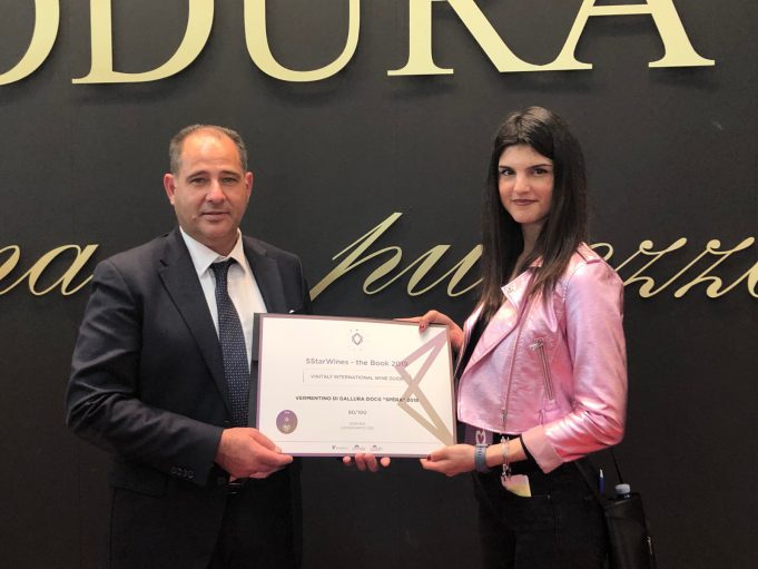 0a872adf-2ae1-4c1b-8289-086b106e0d15