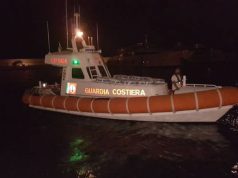 Pesca abusiva di mitili in porto Oristano, multato sub