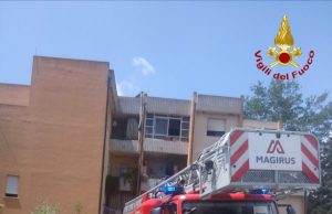 Sinnai, incendio in palazzina: intervento dei Vigili