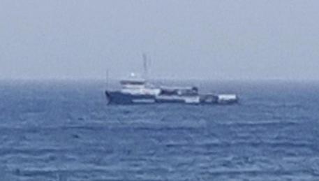 LA SEA WATCH SFIDA IL VIMINALE ED ENTRA NELLE ACQUE ITALIANE