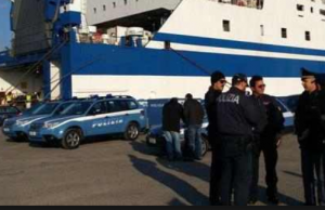 Cagliari, 21enne trasporta ovuli nello stomaco: ecco come sta