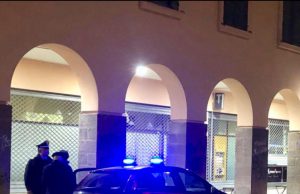Carbonia, massacrano di botte un 25enne e postano video su whatsapp: individuati e denunciati