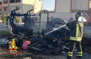 In fiamme camper di Luca, il portuale sfrattato a Quartucciu