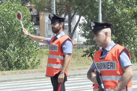 Posto di blocco carabinieri