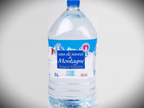acqua_minerale_francese_auchan_1_318606c792fc5f65aeed060f0e7ae80a