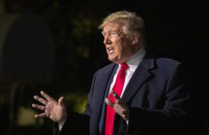 Trump ha firmato la riforma della polizia: “Le vittime non sono morte invano”