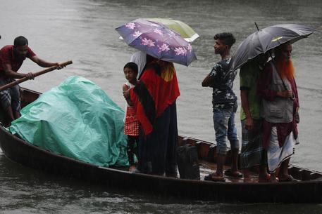 Cyclone Bulbul approaches coast area in Bangladesh and West Bengal