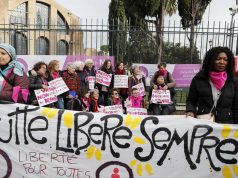 Violenza sulle donne: ogni 72 ore un femminicidio, tre su quattro in casa