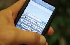 Finti sms dalla banca: giovane donna truffata per 12mila euro
