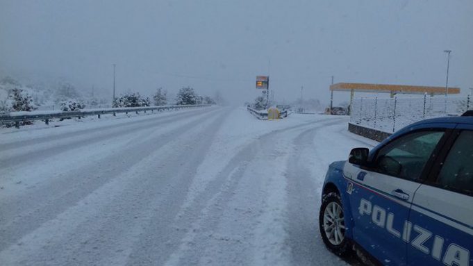 Neve nel Nuorese, Polizia Stradale