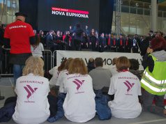 La musica sarda in pista per i lavoratori di Air Italy