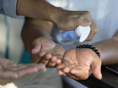 Coronavirus: Iss, un positivo su 5 ha tra 19 e 50 anni