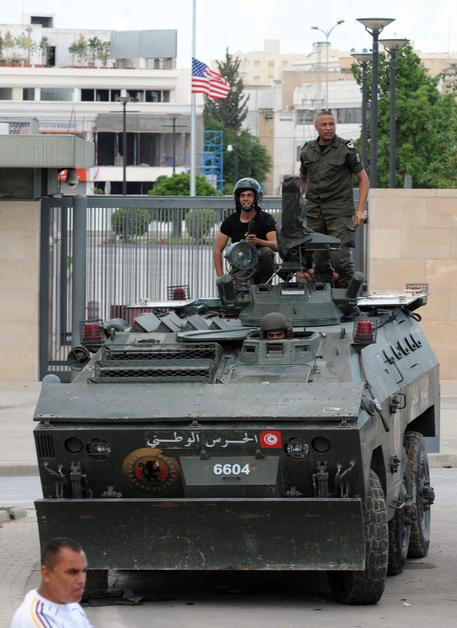 Tunisians protest against a film deemed insulting to the Prophet Mohammed