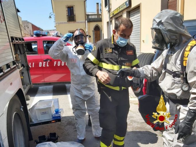 e1bf027b-3228-468b-85a2-891b093f411f