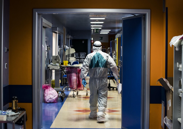 8c7d5f790b61b50cf73cc282ab863098