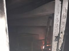 Pirri, fiamme nei locali della palestra comunale: ingenti danni alle attrezzature