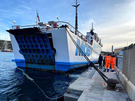 Traghetto Sardegna-Corsica