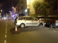 Cagliari, perde il controllo del mezzo e finisce sulle auto parcheggiate: ferito un 62enne