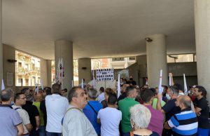 Cagliari, monta la protesta degli ambulanti: “Regione acceleri l’approvazione del salva-imprese”