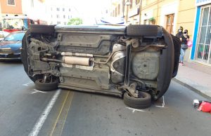 Cagliari, scontro tra auto: ferite due donne