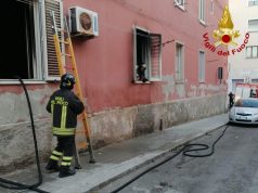 Paura a Cagliari: in fiamme abitazione, evacuata una palazzina