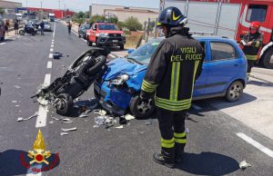 Grave incidente a Olbia: frontale tra auto e moto, ferite due persone