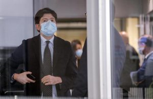 Covid, Speranza: “Sembra che il vaccino funzioni”