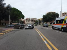 Incidente auto-moto a Cagliari: ferita una donna