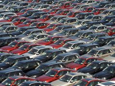 Taroccavano chilometraggio e carte di circolazione: sigilli a due concessionarie