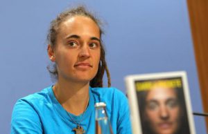 Germania: polizia ferma Carola Rackete in sgombero foresta