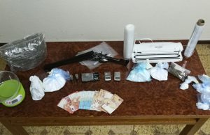 Droga e armi nascosti in casa, tre arresti tra Tempio e Berchideddu droga-carabinieri