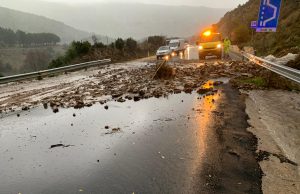Allagamenti nel Nuorese, Polstrada chiude al traffico alcune strade