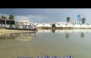 Il disastro dopo la mareggiata al Poetto, stabilimenti sommersi e spiaggia sparita