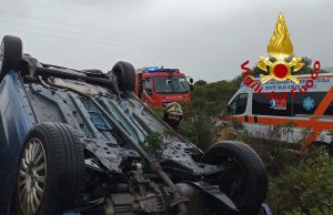 Golfo Aranci, perde il controllo dell’auto e si ribalta: ferito un uomo