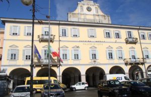 Non rispettano misure anti Covid: lavori sociali per dei minori