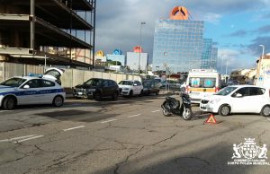 Pirri, incidente auto-moto: ferito un 22enne Incidente stradale a pirri