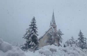 Italia sott’acqua allerta fiumi. Caos neve, Brennero chiuso