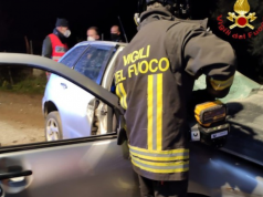 In auto finisce contro un muro: 35enne muore a Oliena