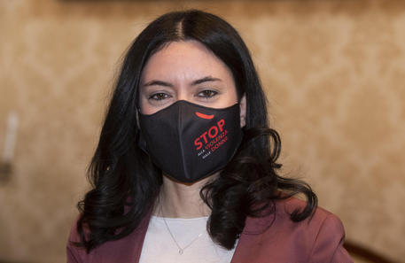 6838494abae0491ebe59593f9219b8c2